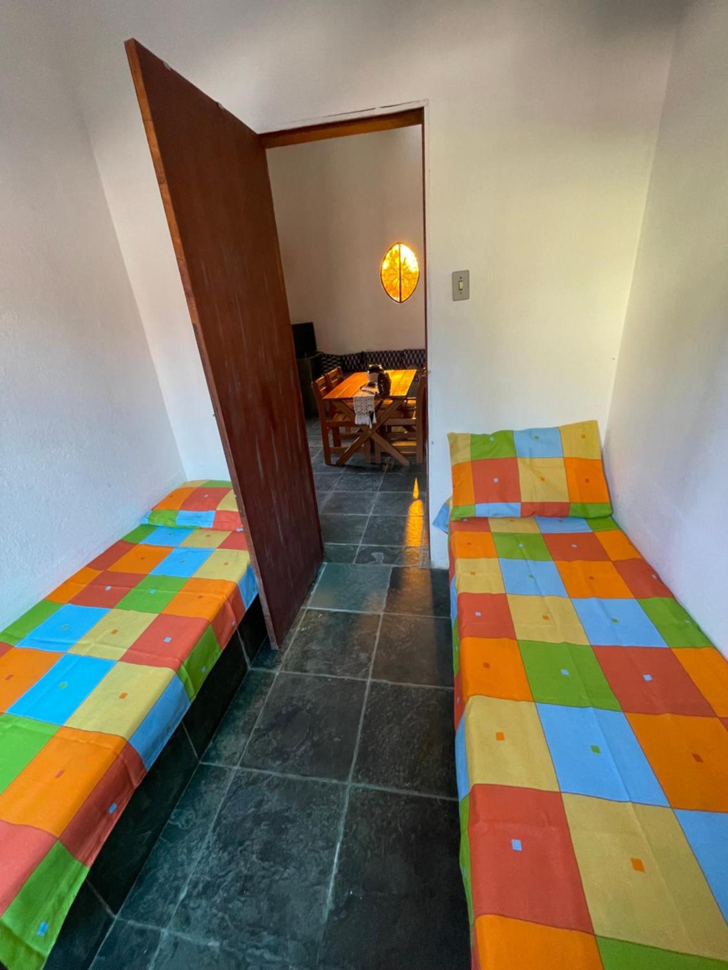 Casa Pé Na Areia Na De Fora - Ponta Leste - *